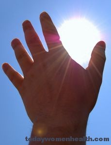 خمسة طرق فعالة لعلاج حروق الشمس