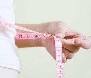 سبعة أسباب لزيادة الوزن بعد الزواج