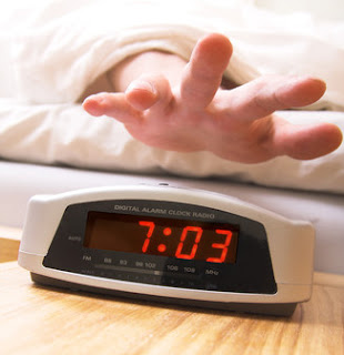 ثمانية فوائد صحية للأستيقاظ من النوم مبكرا