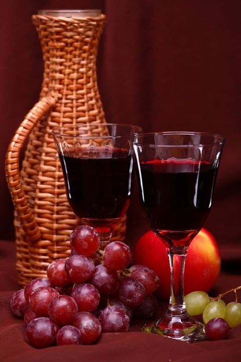 عصير العنب لقلب صحي وأمعاء نظيفة وللقضاء على الصداع