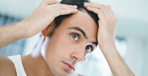 كيف يمكن الحفاظ على صحة ولمعان شعر الرجال