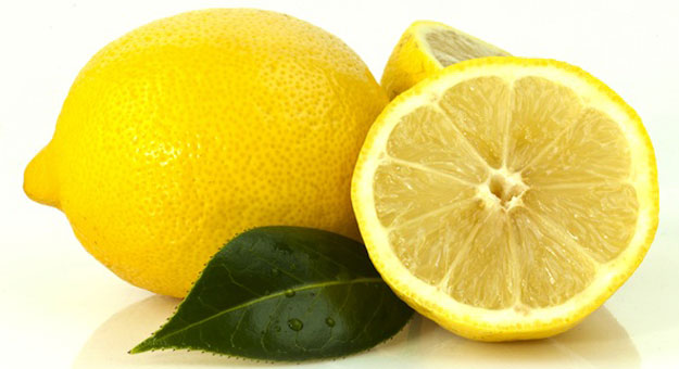 أفضل طريقة لاستخراج أكبر كمية عصير من الليمون