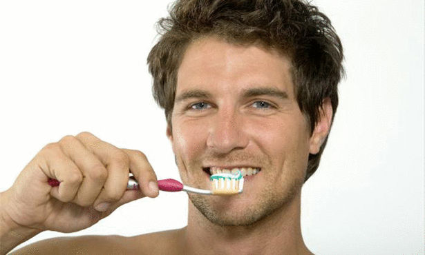 علاج اوجاع الاسنان بوصفات طبيعية