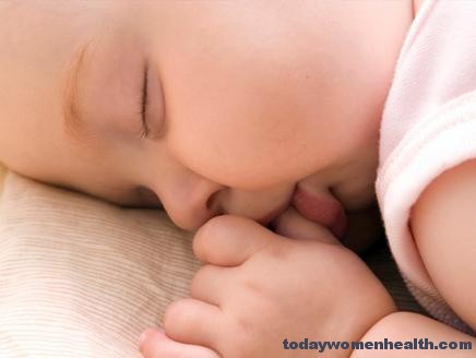 علاقة النوم بنمو عظام ألاطفال
