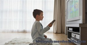 مشاهدة التليفزيون قد تسبب الأصابة بالسكرى مشاهدة التليفزيون قد تسبب الأصابة بالسكرى
