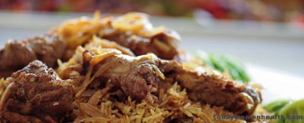 طريقة عمل كباب حلة مع أرز بالبصل