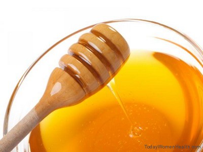 العسل والشوفان للتخلص من حب الشباب