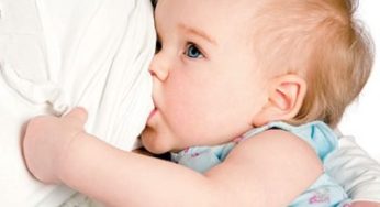 تشققات حلمة الثدى خلال الرضاعة وكيف تتخلصى منها