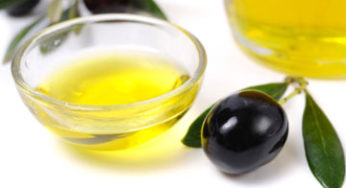 هل زيت الزيتون جيد لعلاج جفاف الشفاة ؟