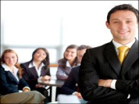  تعامل بذكاء مع حسد وغيرة زملائك