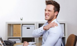 نصائح للتخلص من الأم الكتفين المزعجة نهائيا