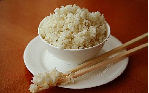 الأرز يساعد على تخفيف الوزن