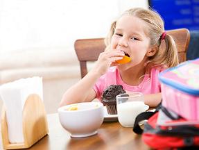 اهمية وجبة الافطار لطفلك وطريقة تحضيرها
