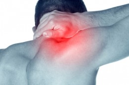 حلول سريعة للتخلص من آلام الرقبة