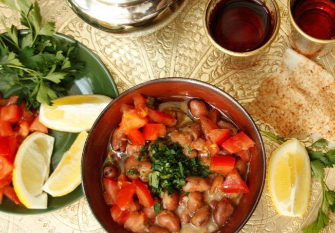 طريقة عمل الفول المدمس  للسحور في رمضان