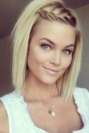 تسريحات للعيد للشعر القصير